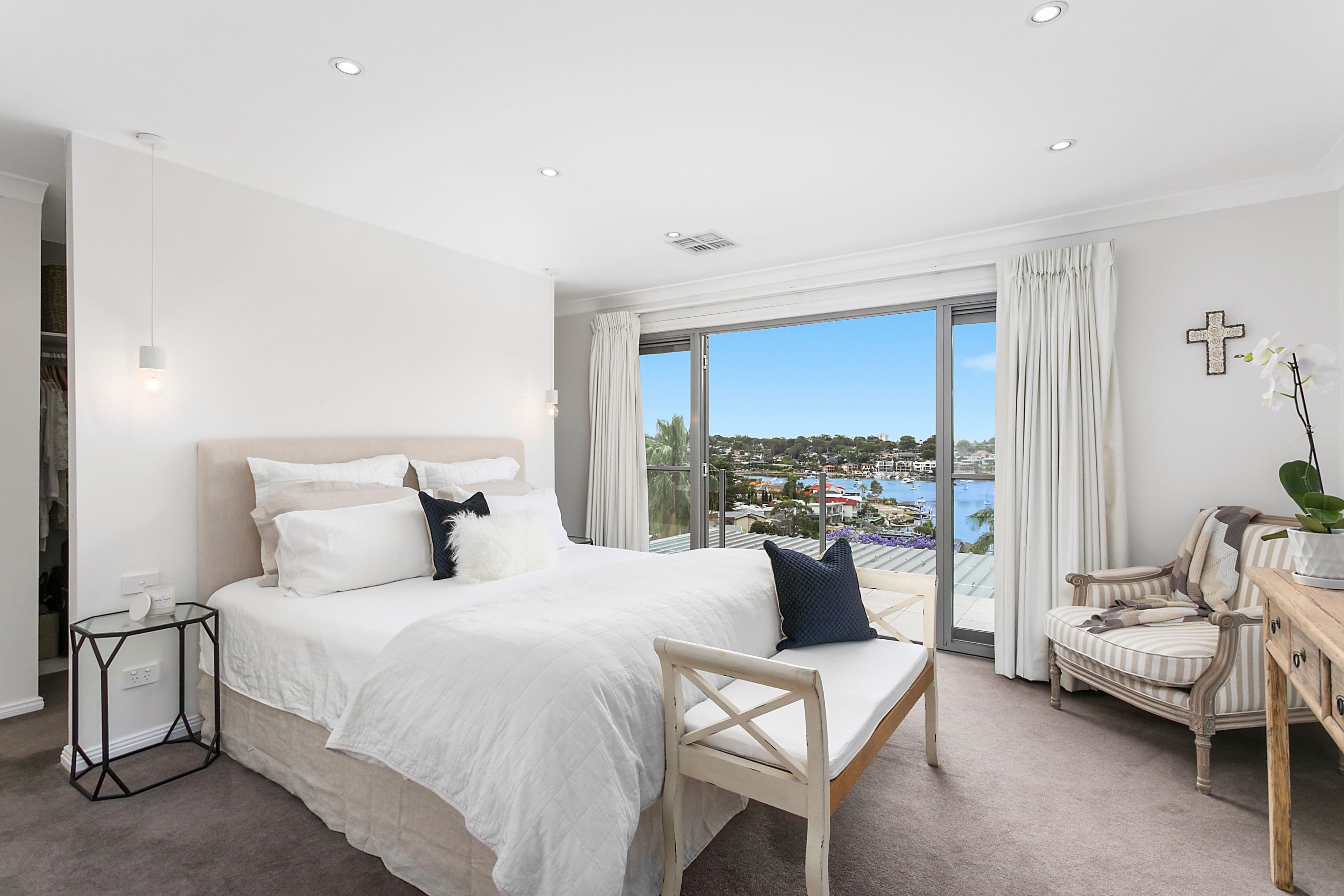 16 Fernleigh Road, Caringbah South - Thumbnail 7