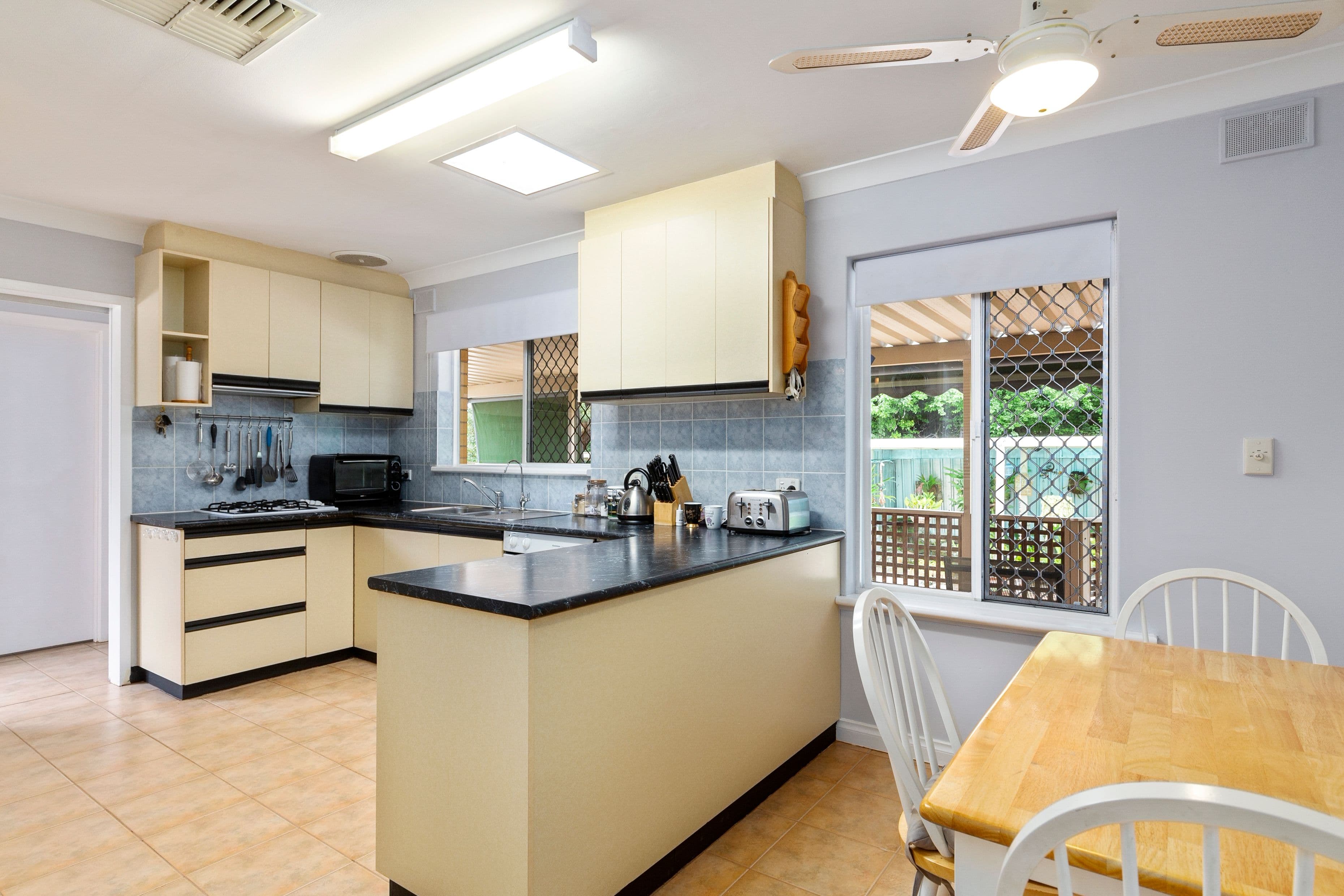 5 Melinda Road, Hackham SA 5163, Hackham - Thumbnail 8
