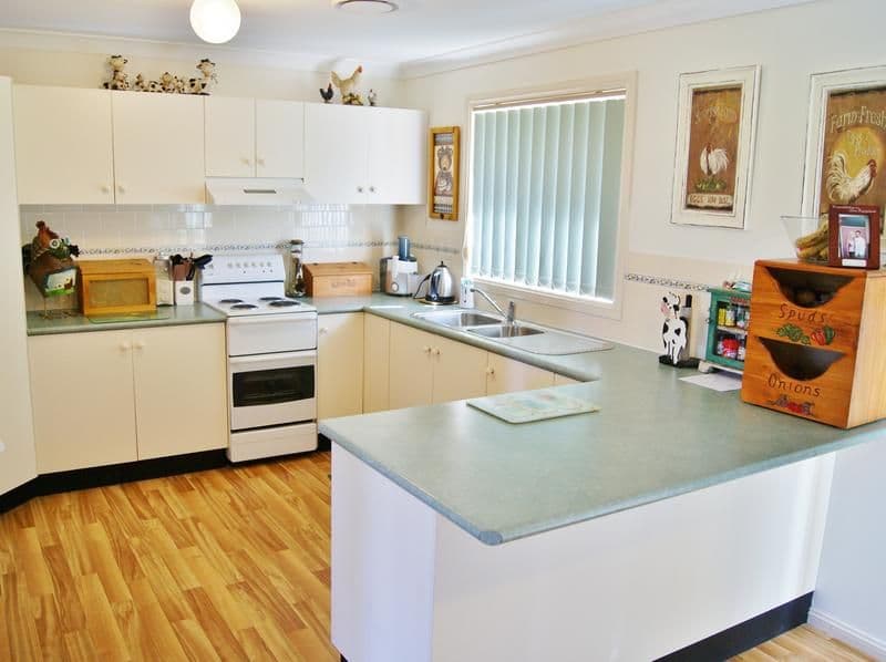 11 Petticoat Lane, YOUNG NSW 2594, Young - Thumbnail 4
