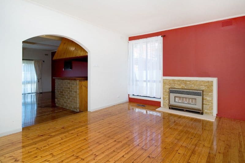 37 Cuthbert Road, RESERVOIR VIC 3073, Reservoir - Thumbnail 3