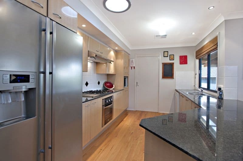 141 Avery Street, ABERGLASSLYN NSW 2320, Aberglasslyn - Thumbnail 2