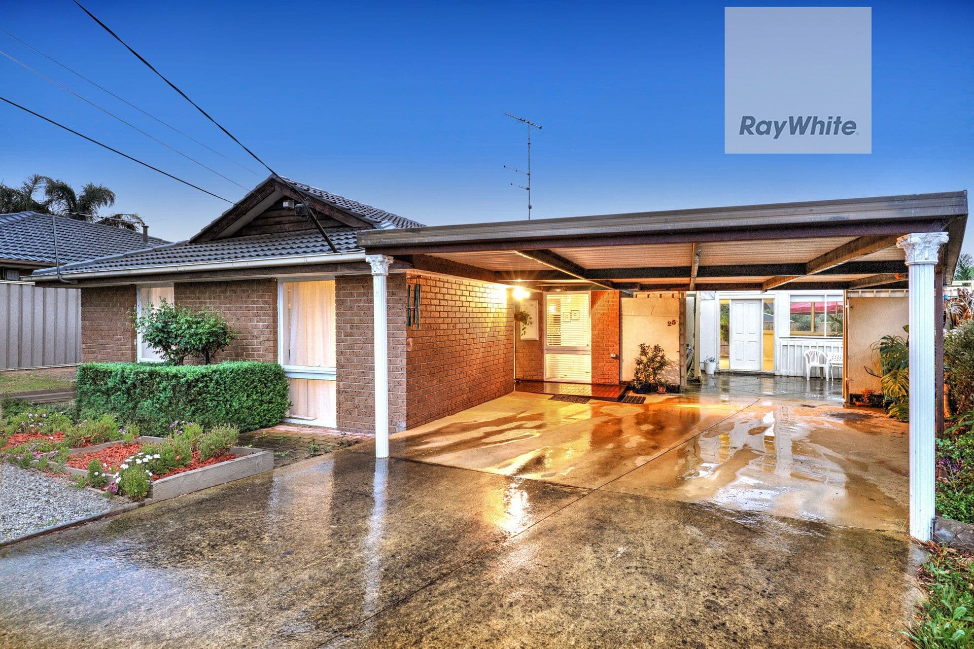 25 Hopetoun Court, Westmeadows VIC 3049, Westmeadows - Thumbnail 2