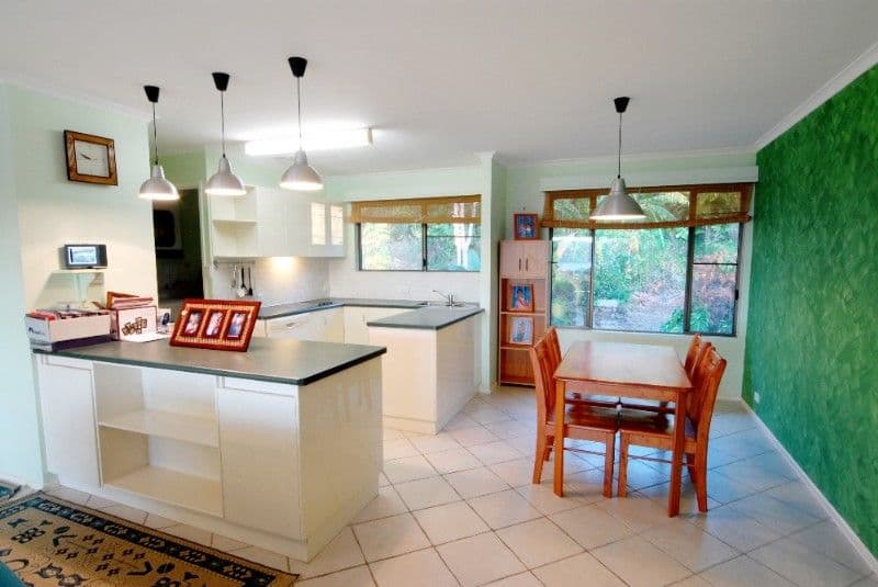 4 Eshelby Drive, CANNONVALE QLD 4802, Cannonvale - Thumbnail 3