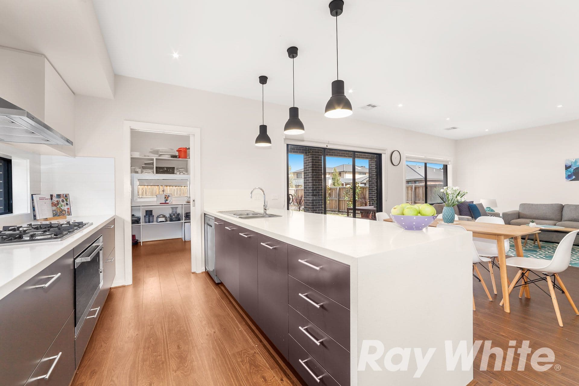 51 Hollaway Drive, Mernda VIC 3754, Mernda - Thumbnail 2
