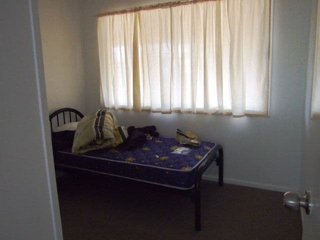 1 Carnation Street, Blackall QLD 4472, Blackall - Thumbnail 2