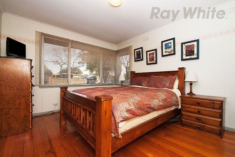 58 SEVENOAKS Avenue, Croydon VIC 3136, Croydon - Thumbnail 7
