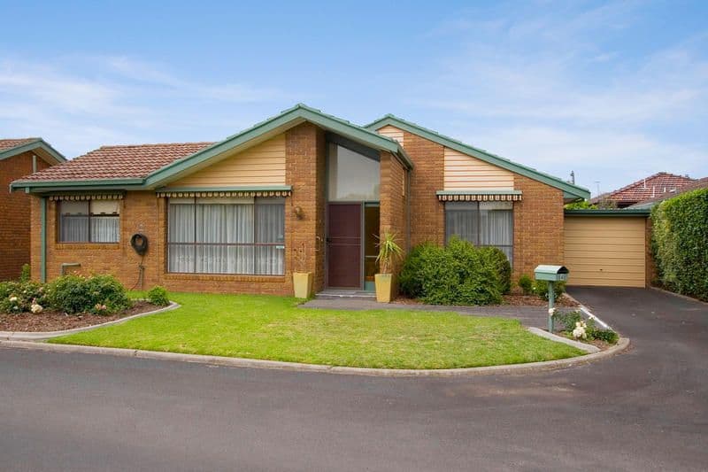 4 Everest Drive, CHELTENHAM VIC 3192, Cheltenham - Image 1