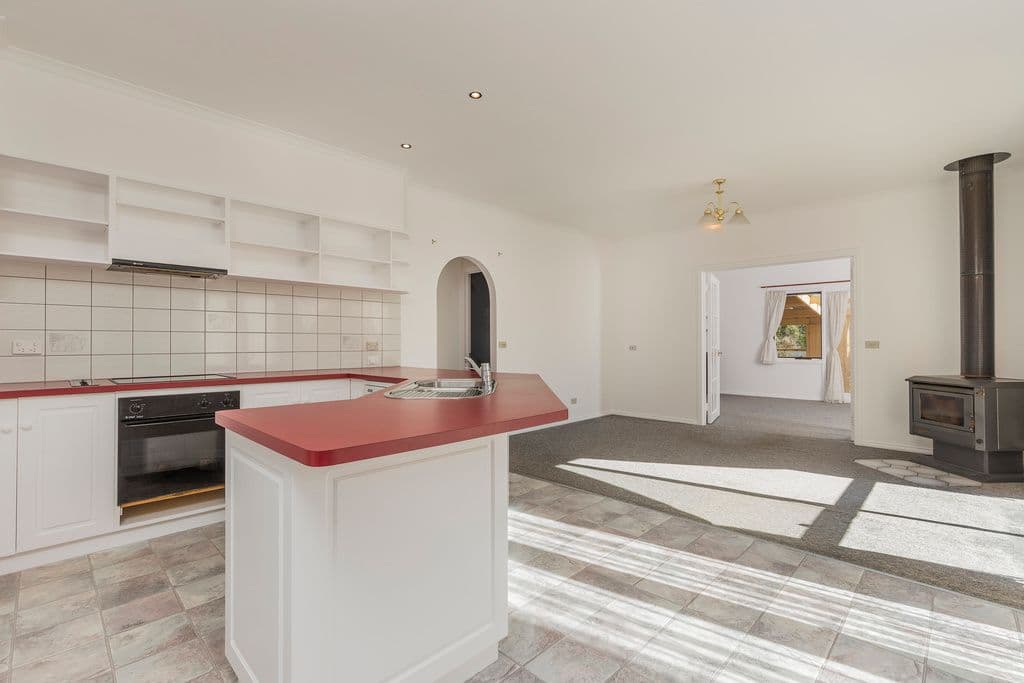 12 Broom Road, Lethbridge VIC 3332, Lethbridge - Thumbnail 4