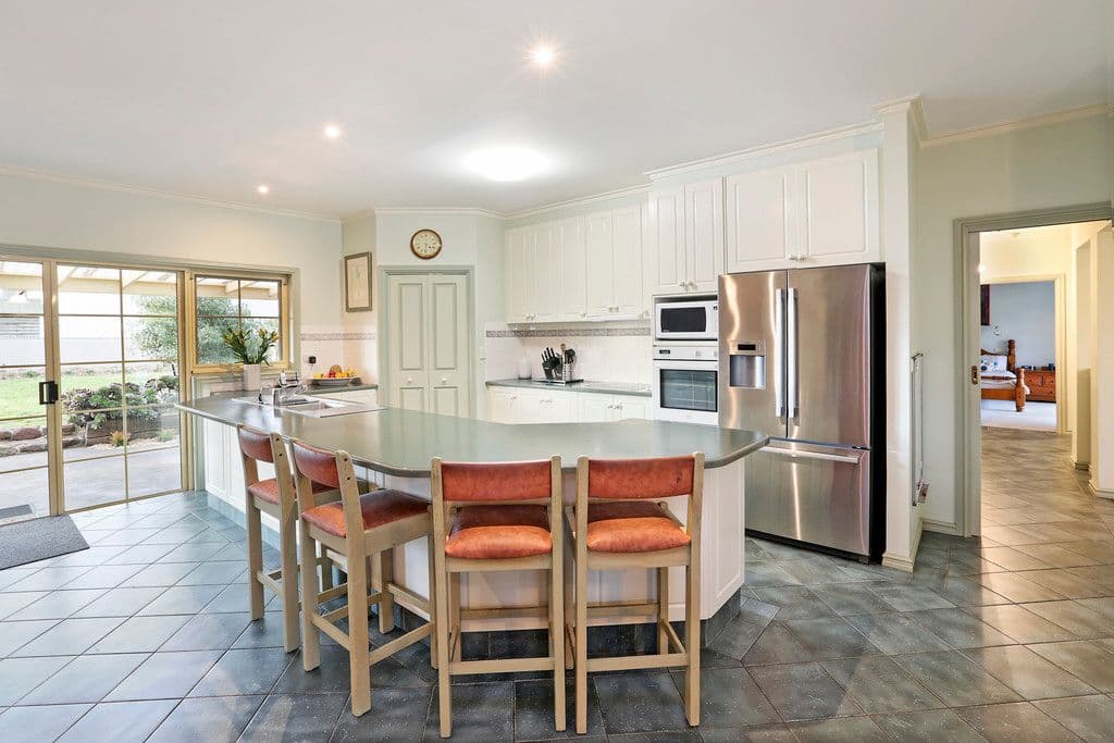 580 Windermere Road, Lara VIC 3212, Lara - Thumbnail 7