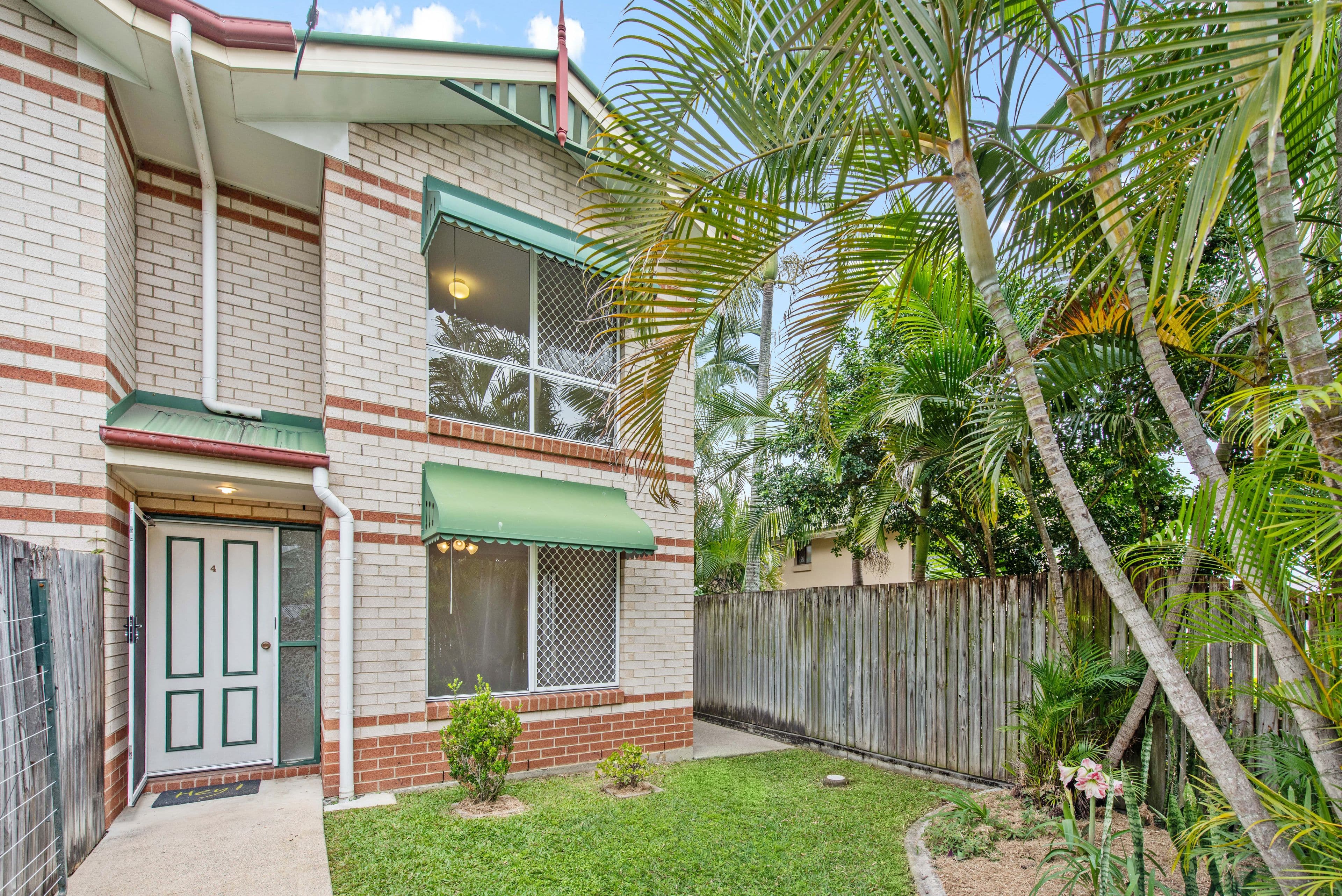 37 Querrin Street, Yeronga QLD 4104, Yeronga - Image 1