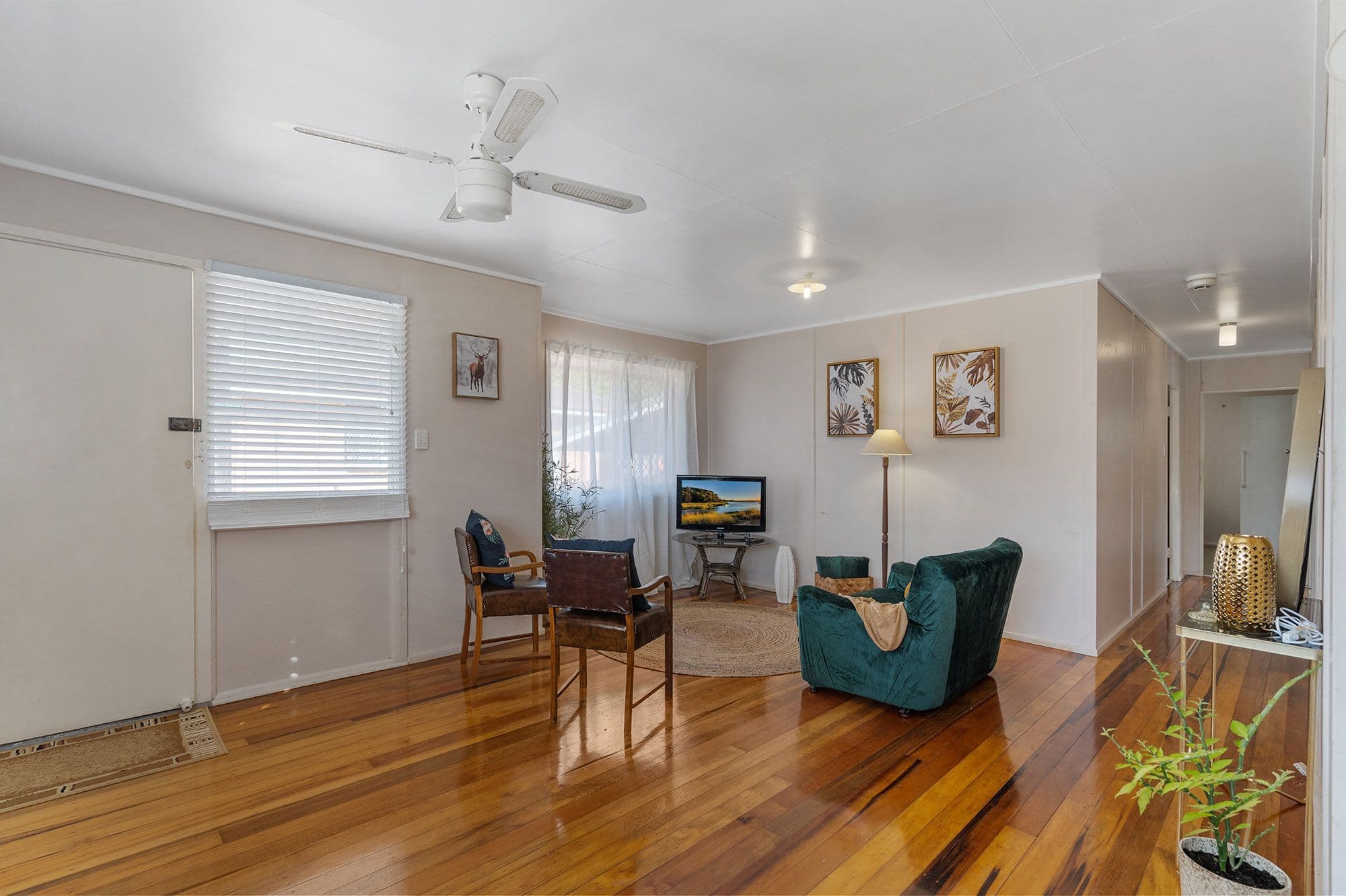 33 Wagawn Street, Woodridge QLD 4114, Woodridge - Thumbnail 3