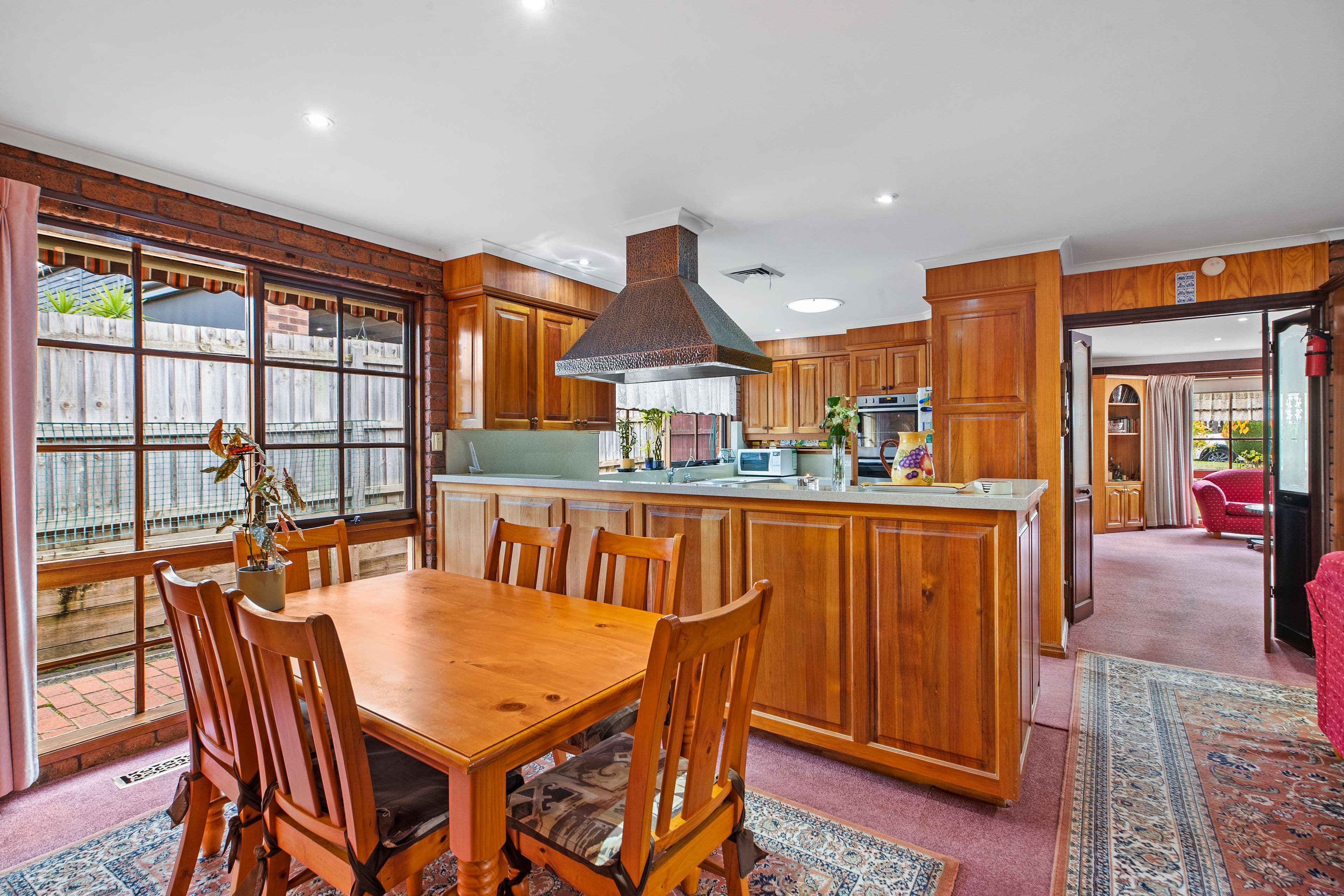 44 Huntingdon Drive, Wantirna South VIC 3152, Wantirna South - Thumbnail 3