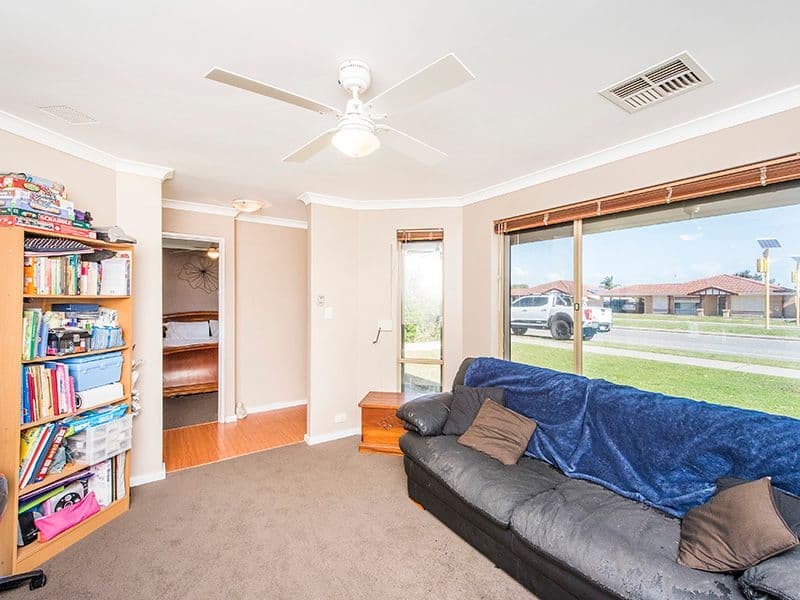 165 Willmott Drive, Waikiki WA 6169, Waikiki - Thumbnail 4
