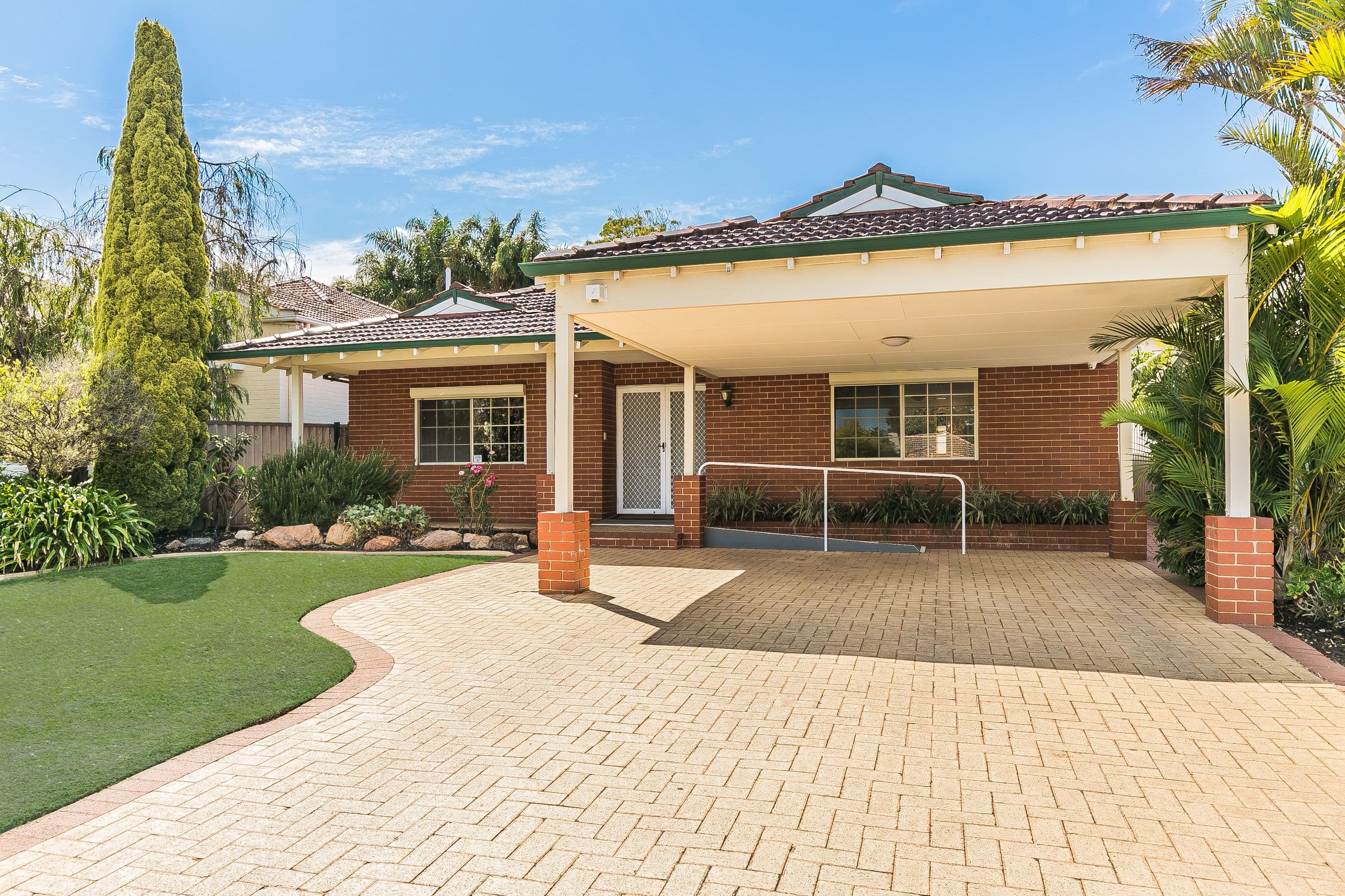 4B Matheson Road, Applecross WA 6153, Applecross - Thumbnail 2