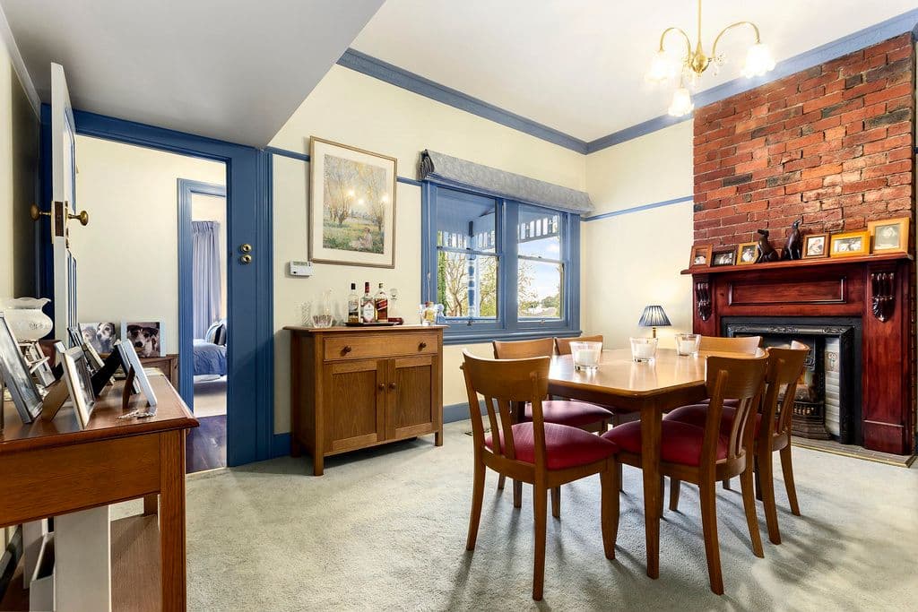 21 Bass Street, Box Hill VIC 3128, Box Hill - Thumbnail 2