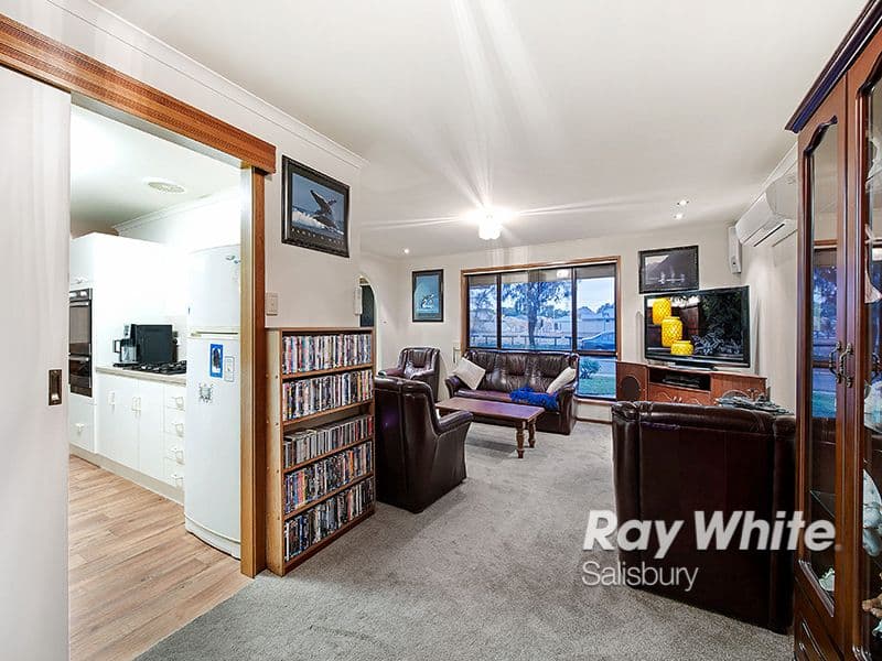 24 Petersens Parade, Salisbury Downs SA 5108, Salisbury Downs - Thumbnail 5