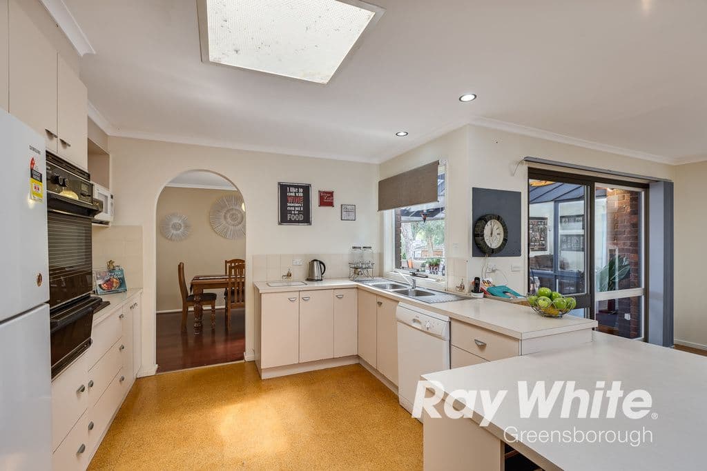 11 Lydford Court, Diamond Creek VIC 3089, Diamond Creek - Thumbnail 5