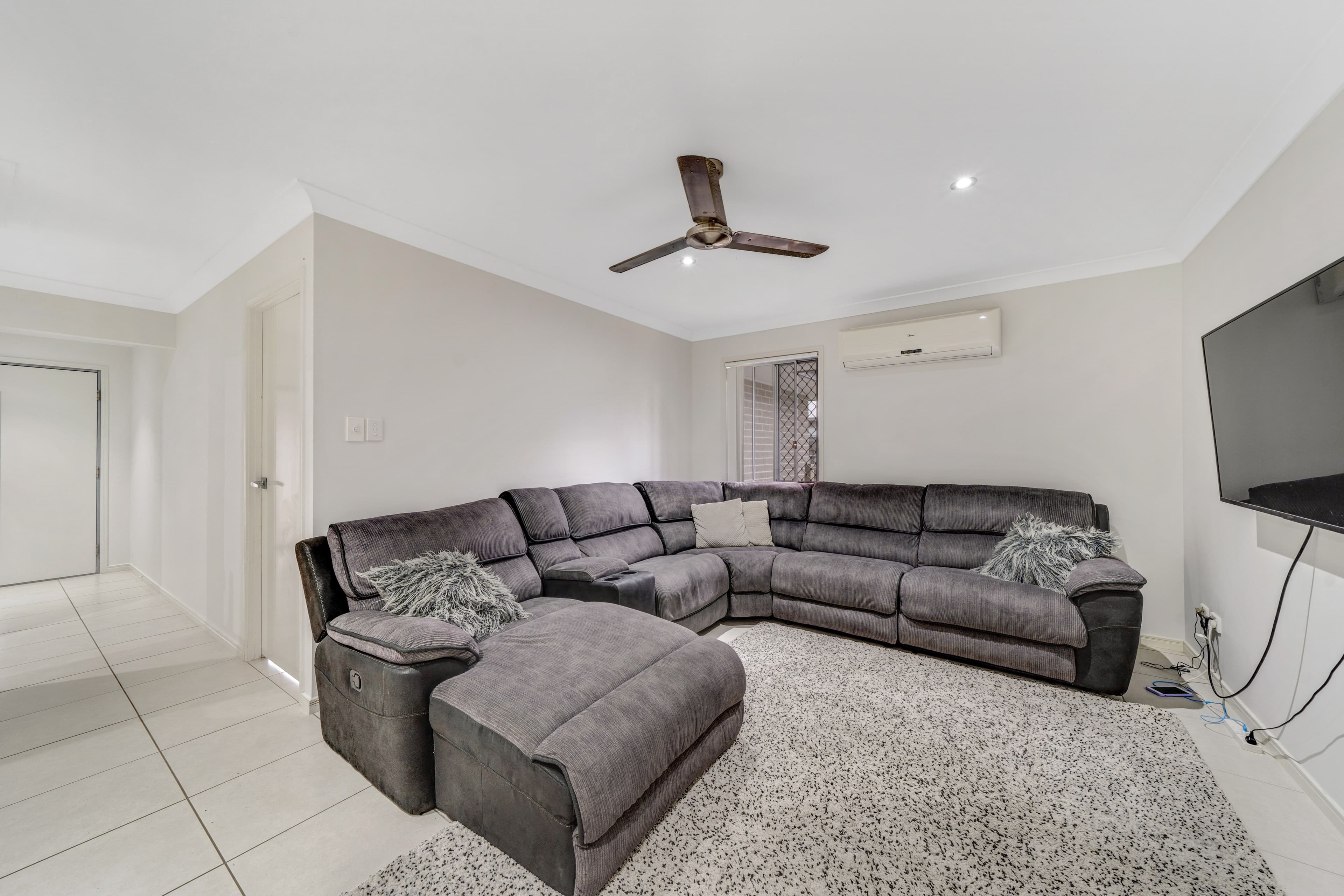 40 Glenvale Street, Cornubia QLD 4130, Cornubia - Thumbnail 6