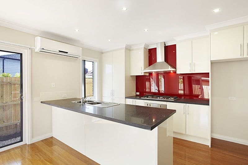 11 Highfield Road, CHADSTONE VIC 3148, Chadstone - Thumbnail 2