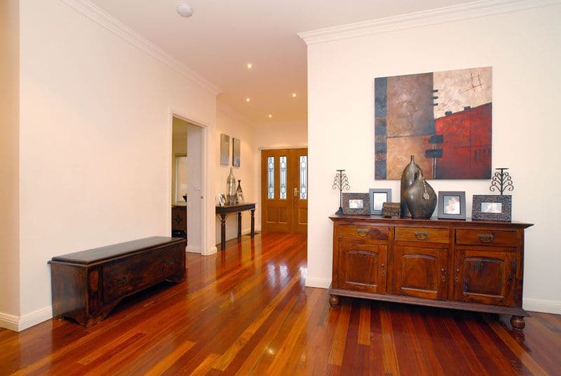 39 Norfolk Circuit, DONCASTER VIC 3108, Doncaster - Thumbnail 5
