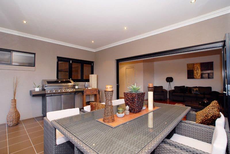 39 Norfolk Circuit, DONCASTER VIC 3108, Doncaster - Thumbnail 7