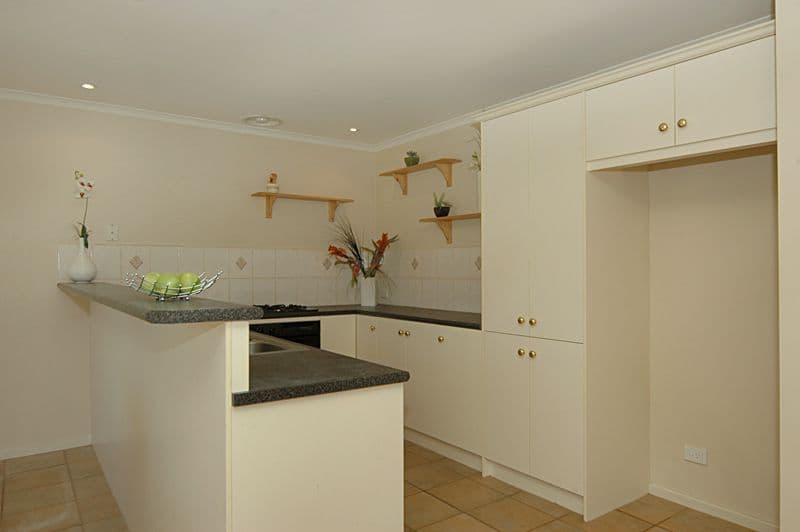20 Tabard Avenue, BROMPTON SA 5007, Brompton - Thumbnail 2