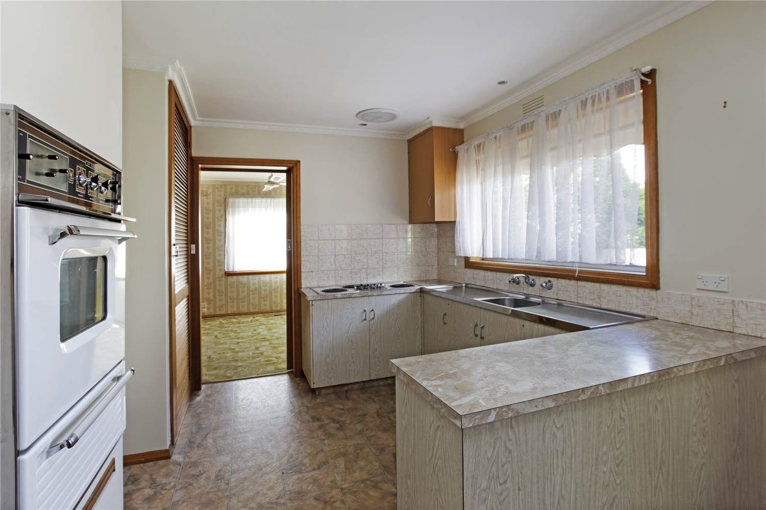 12 Watsons Road, NEWCOMB VIC 3219, Newcomb - Thumbnail 4