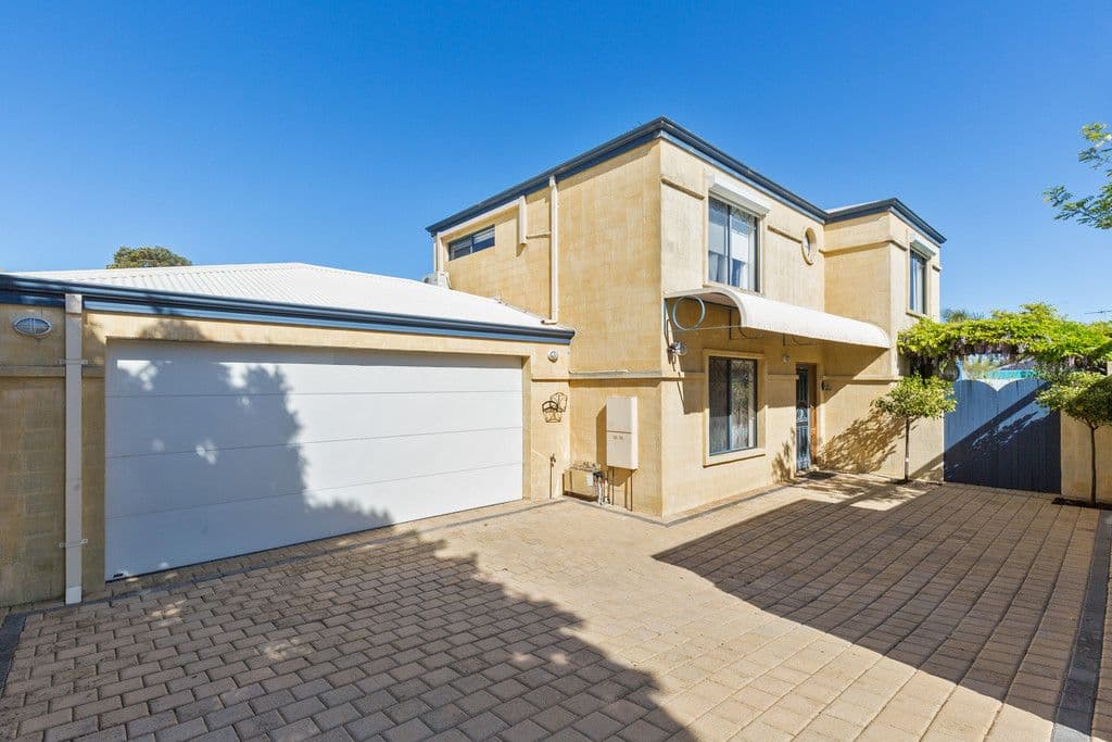 36a Norma Road, Alfred Cove WA 6154, Alfred Cove - Thumbnail 2