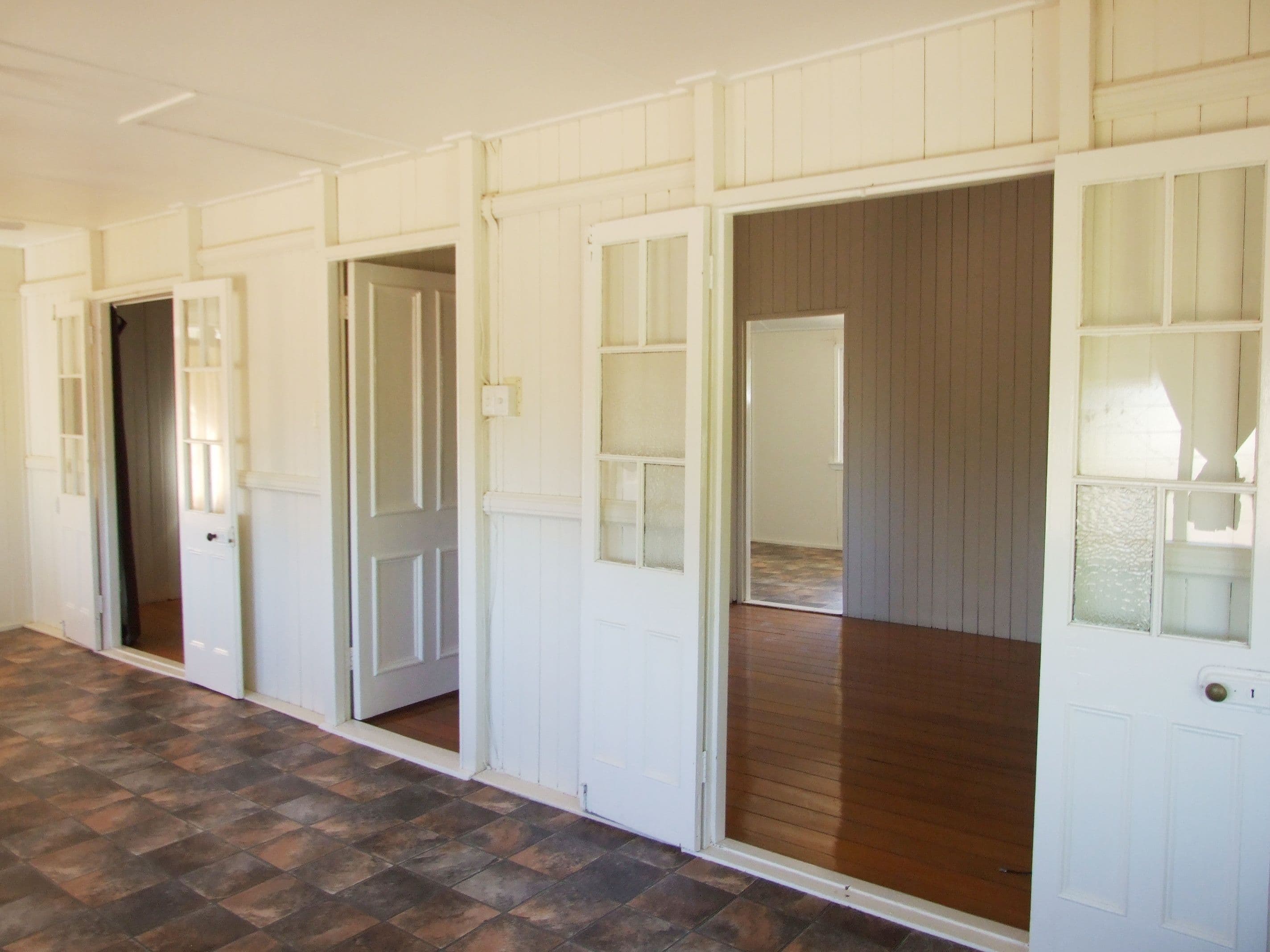 18 Wompoo Road, Longreach QLD 4730, Longreach - Thumbnail 3
