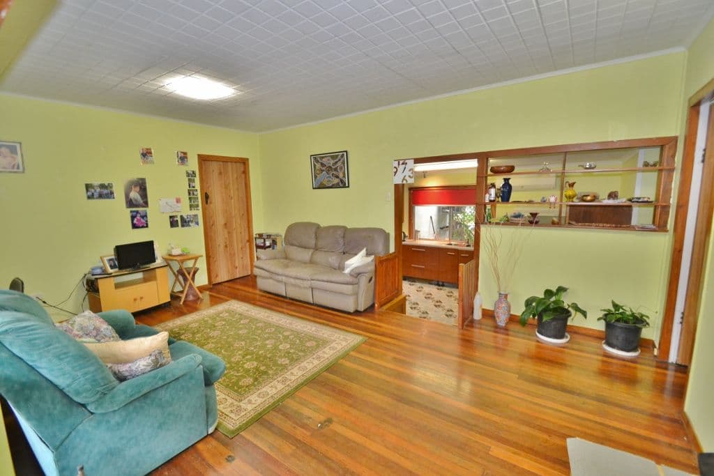 31 Old Landsborough Road, Beerwah QLD 4519, Beerwah - Thumbnail 2