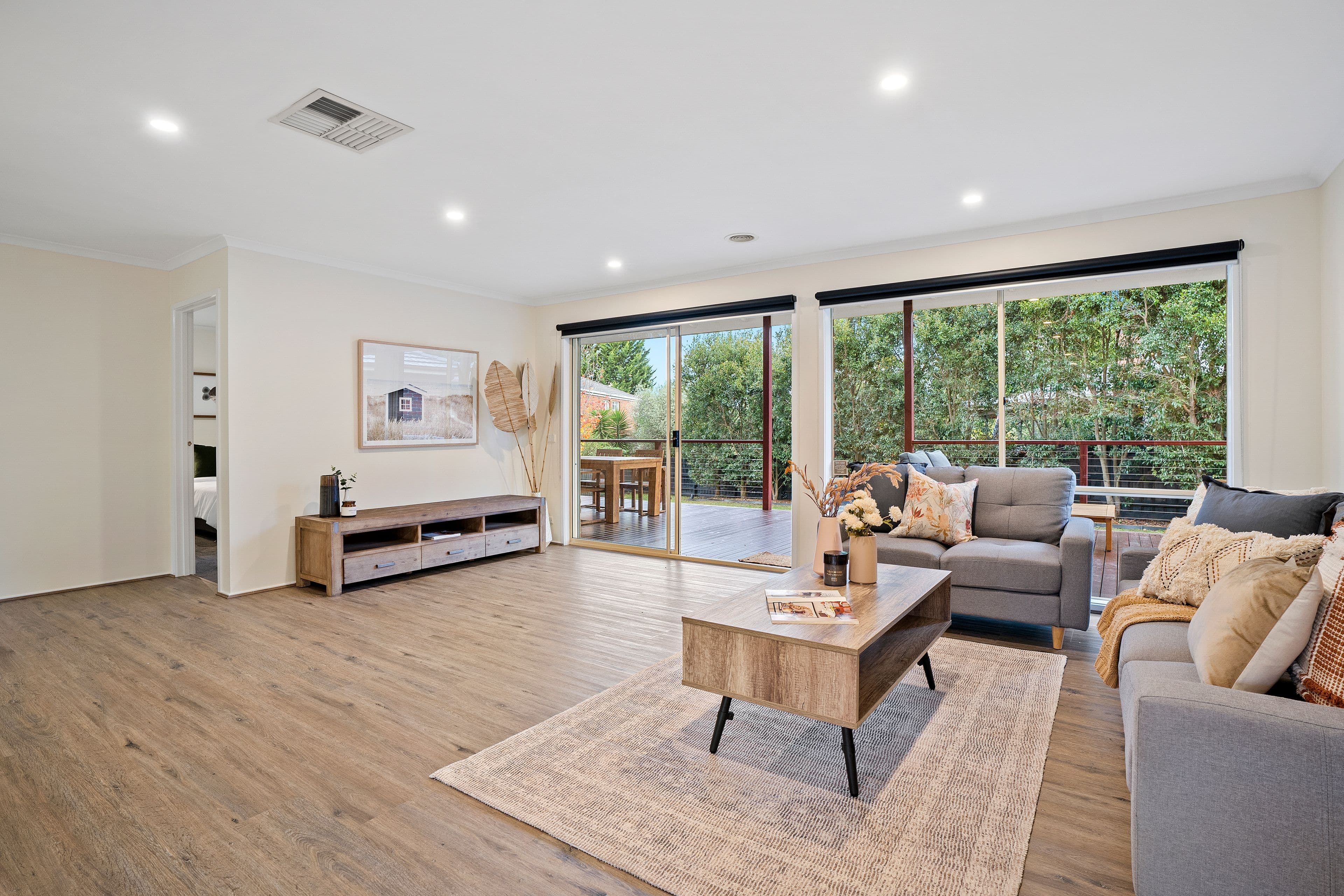 54 Carlisle Road, Ferntree Gully VIC 3156, Ferntree Gully - Thumbnail 3