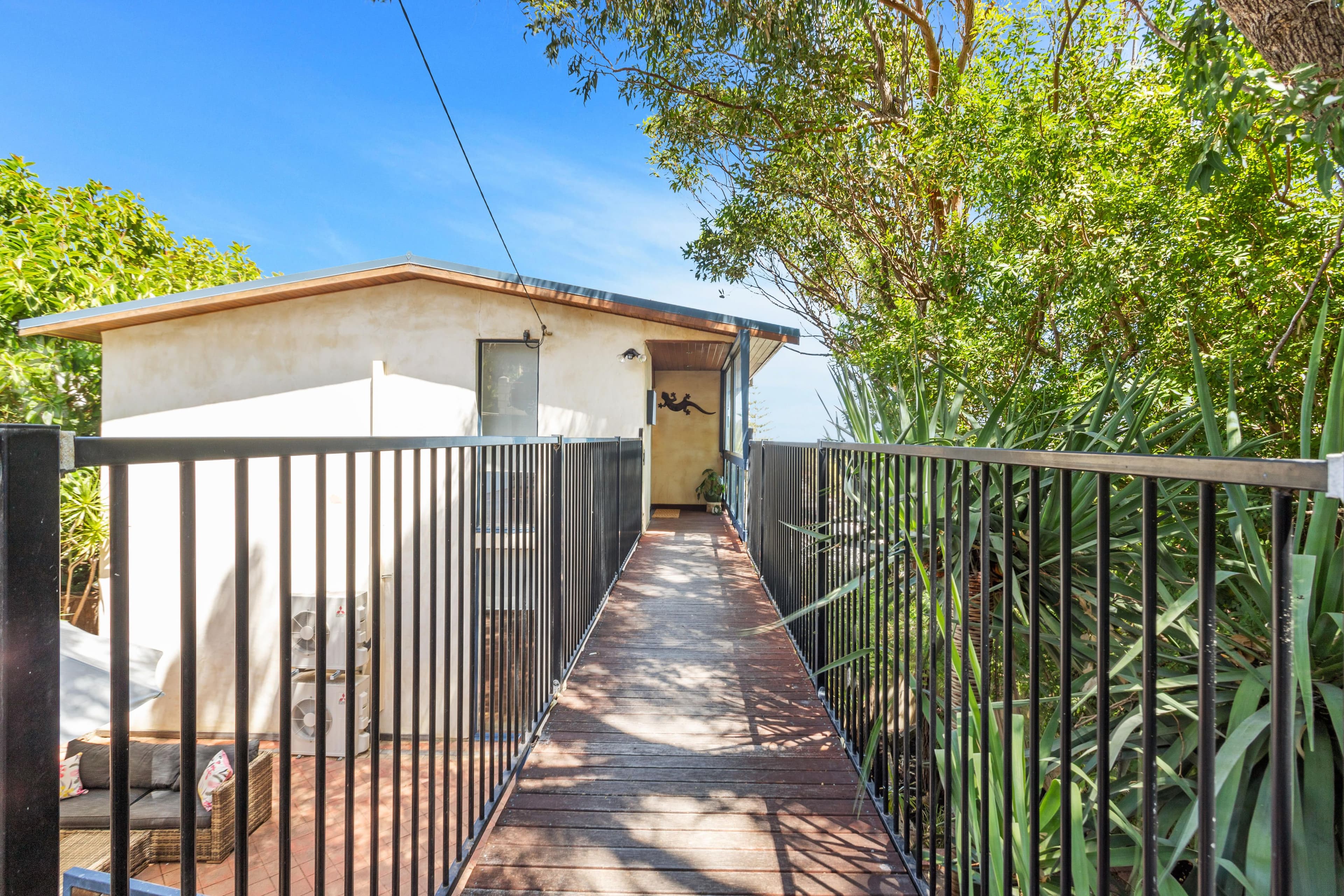 14 Clontarf Street, Sorrento WA 6020, Sorrento - Thumbnail 4