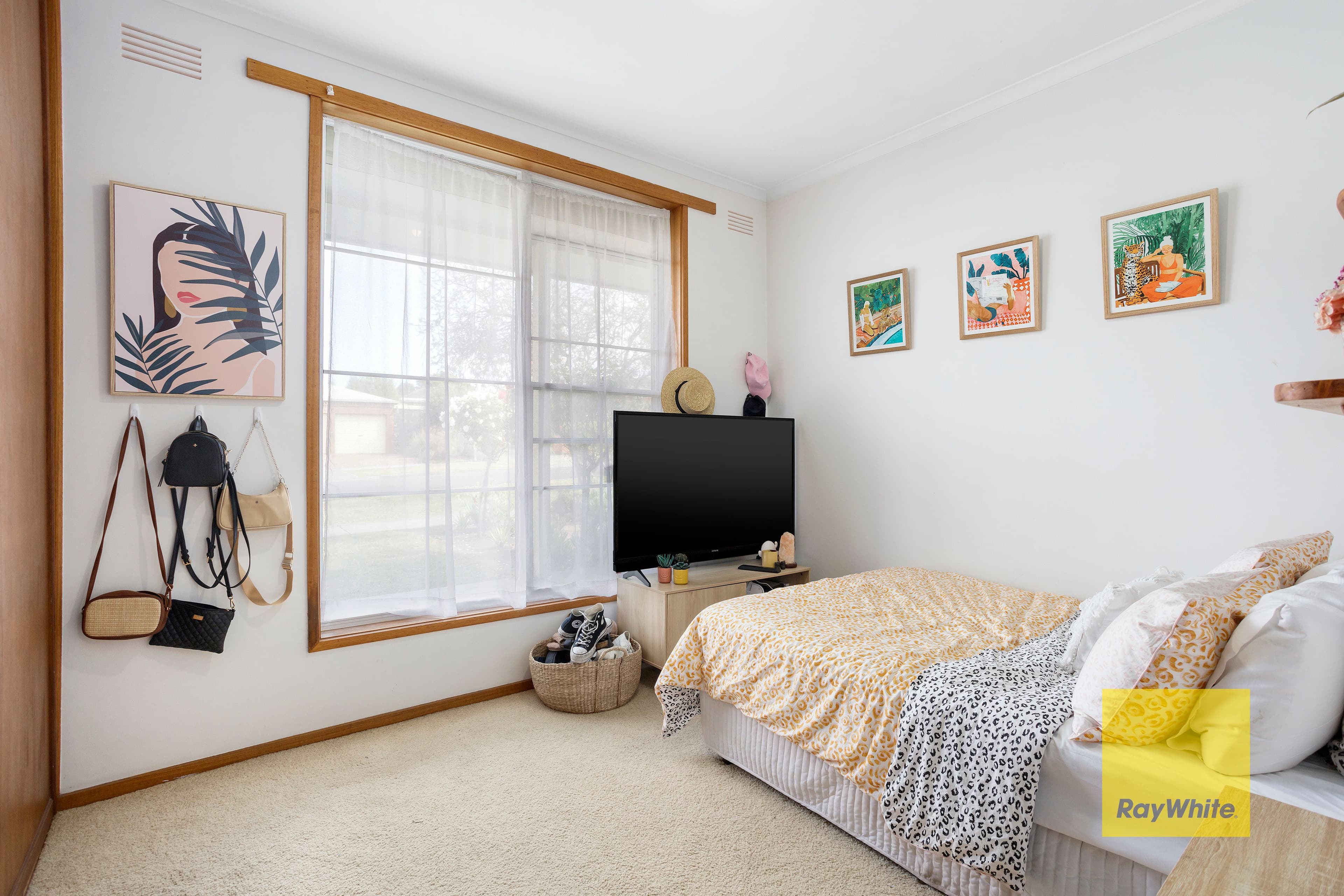 1 Southdown Crescent, Belmont VIC 3216, Belmont - Thumbnail 7