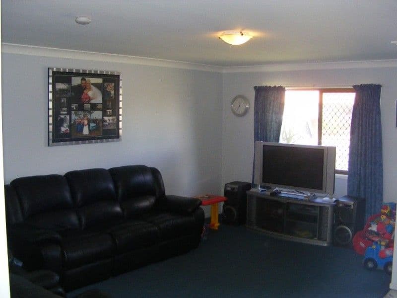 81 Mccarthy Road, AVENELL HEIGHTS QLD 4670, Avenell Heights - Thumbnail 5