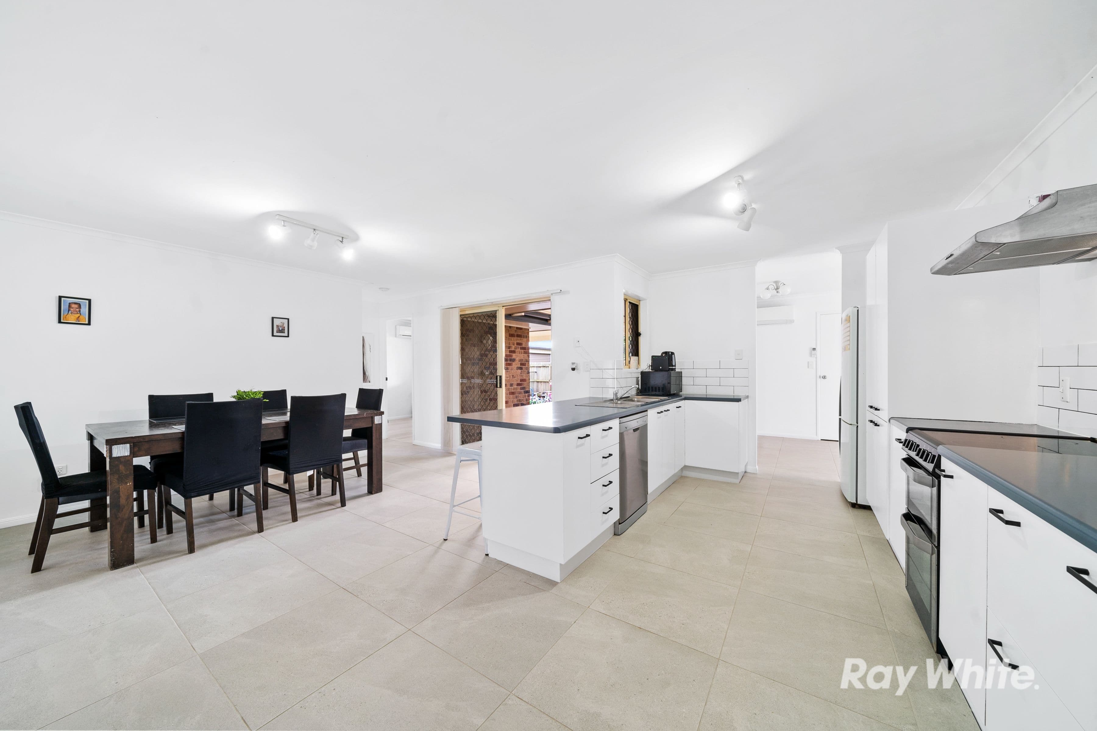6 Glasgow Boulevard, Brassall QLD 4305, Brassall - Thumbnail 4