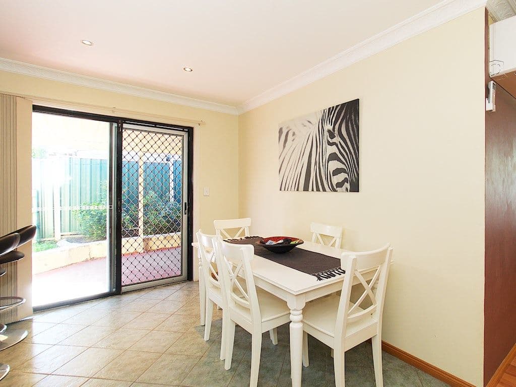 19 Barbaralla Drive, Springwood QLD 4127, Springwood - Thumbnail 2