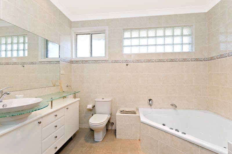 30 Hawkesbury Esplanade, SYLVANIA WATERS NSW 2224, Sylvania Waters - Thumbnail 8