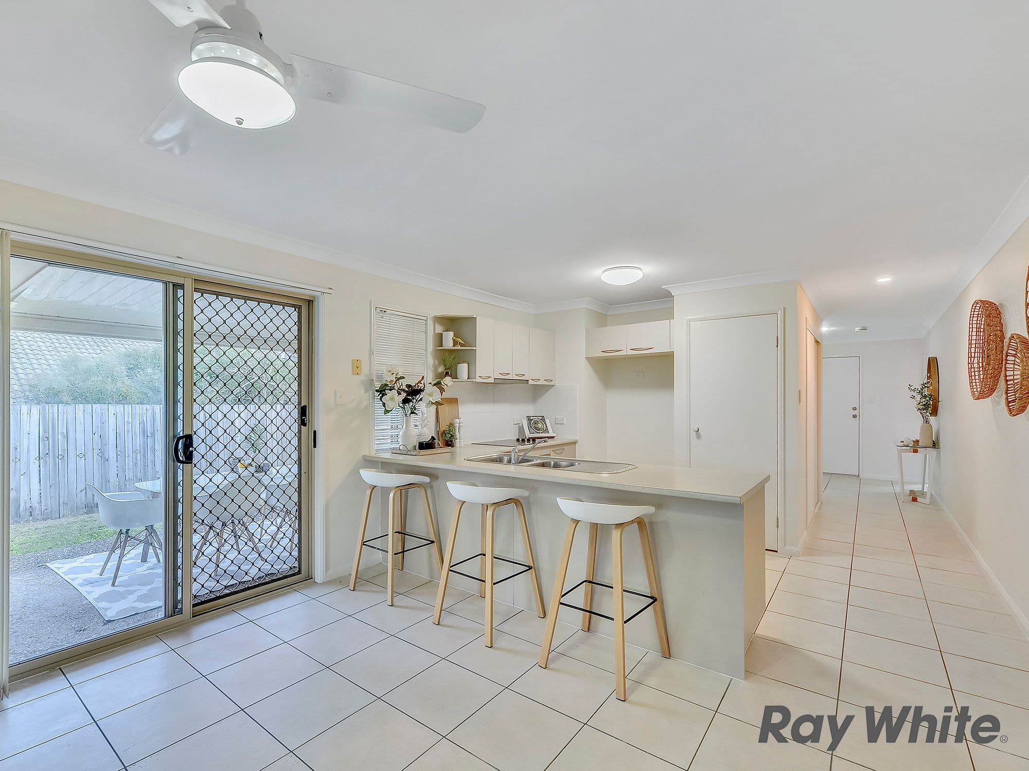 17 Zuleikha Drive, Underwood QLD 4119, Underwood - Thumbnail 2