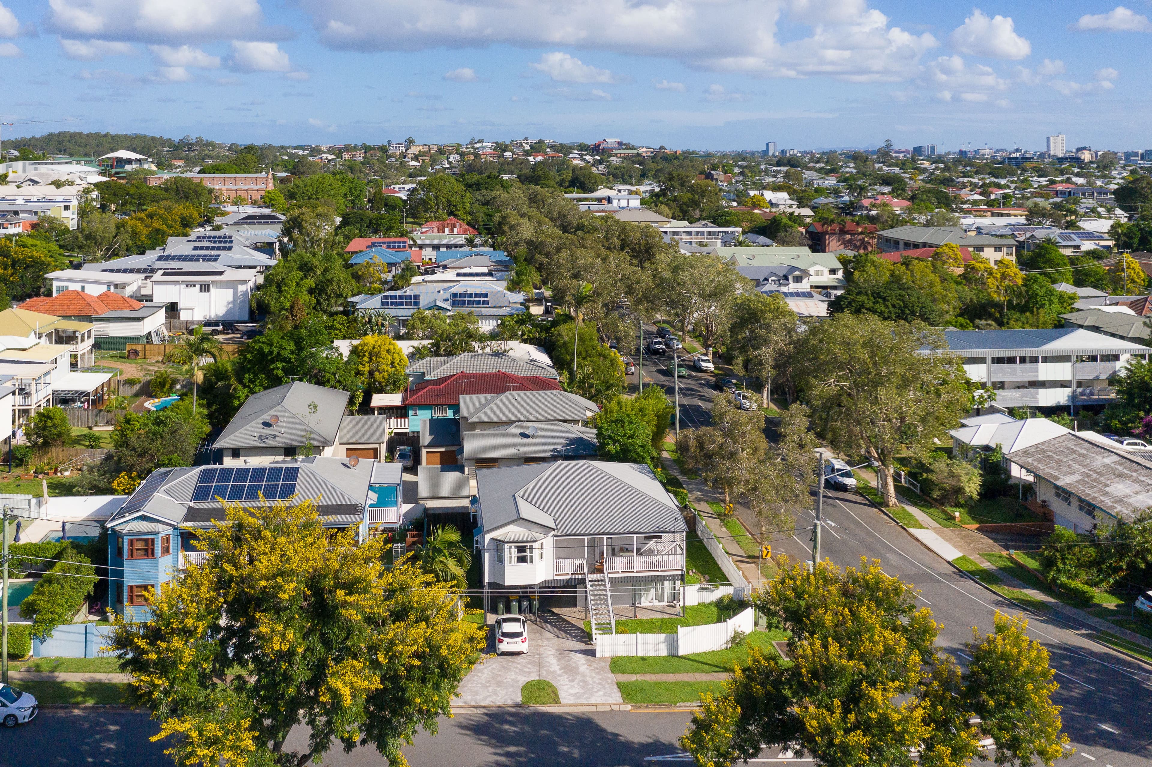 1 Fifth Avenue, Balmoral QLD 4171, Balmoral - Thumbnail 2