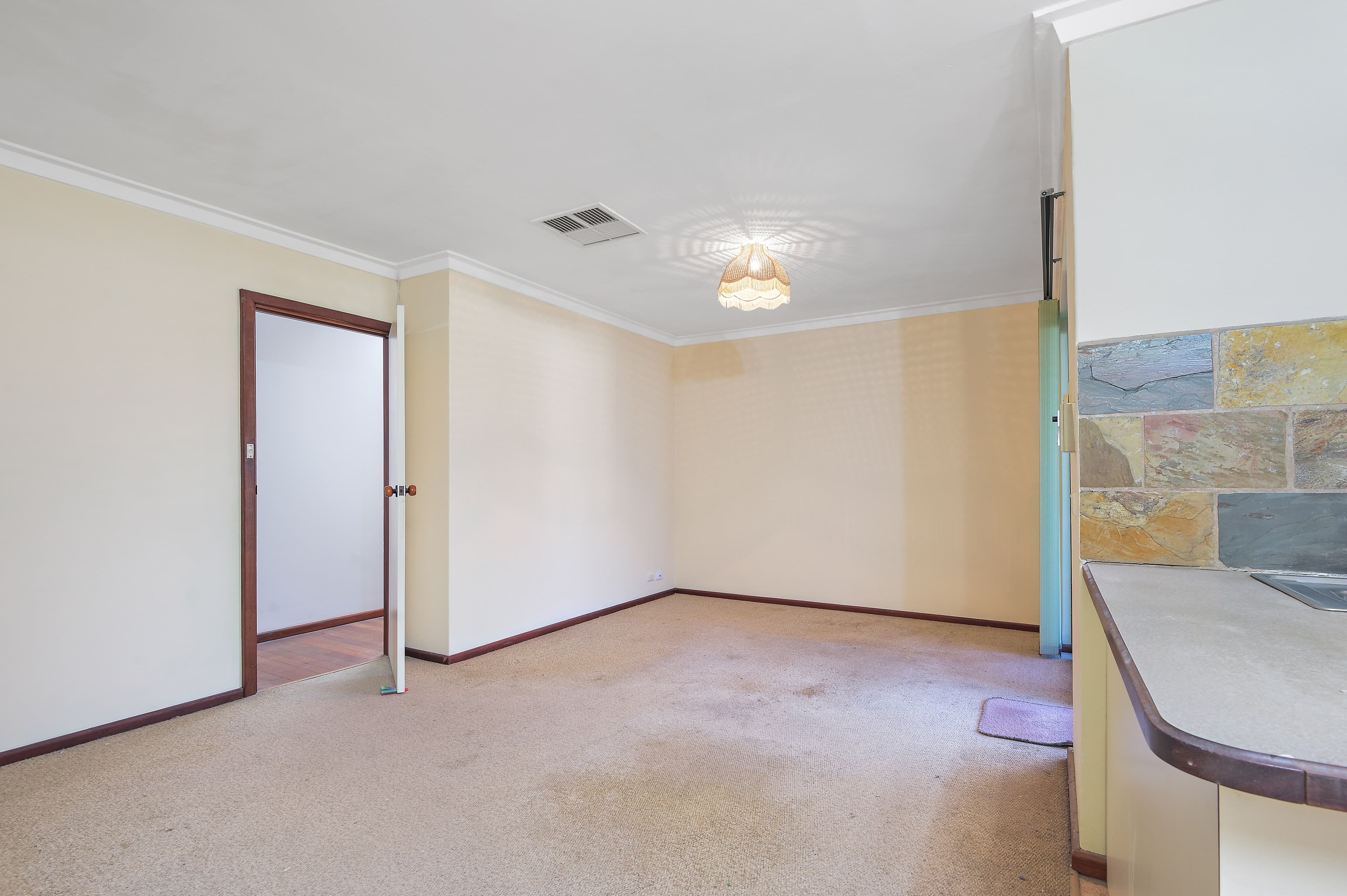 8 Princeton Court, Thornlie WA 6108, Thornlie - Thumbnail 7