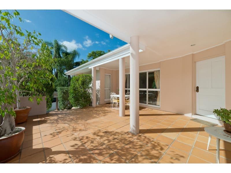 25 Marston Avenue, INDOOROOPILLY QLD 4068, Indooroopilly - Thumbnail 2