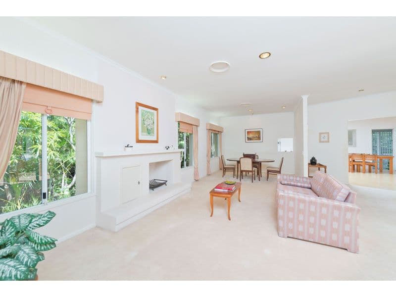 25 Marston Avenue, INDOOROOPILLY QLD 4068, Indooroopilly - Thumbnail 4