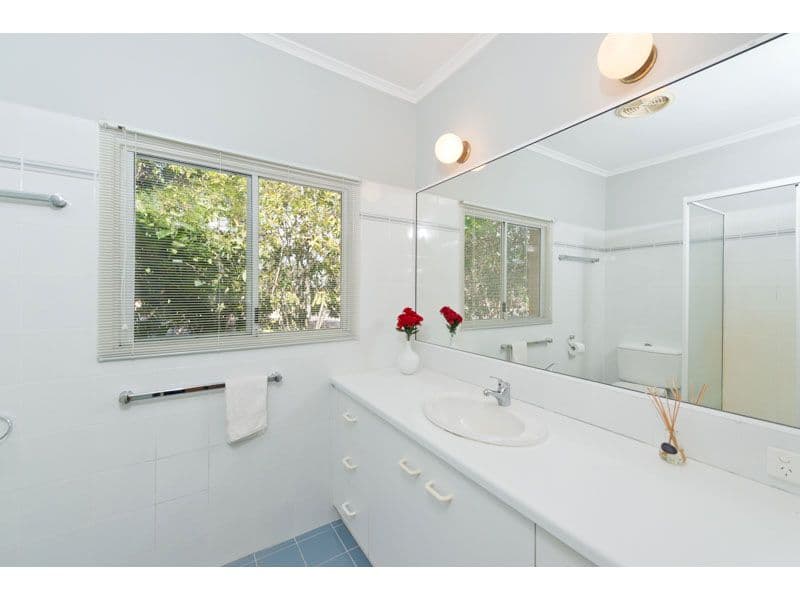 25 Marston Avenue, INDOOROOPILLY QLD 4068, Indooroopilly - Thumbnail 6