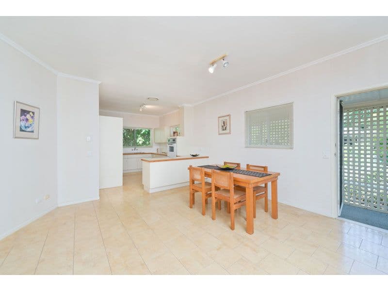25 Marston Avenue, INDOOROOPILLY QLD 4068, Indooroopilly - Thumbnail 7
