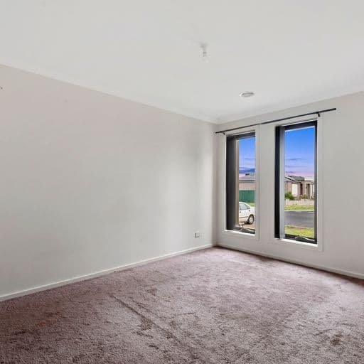 55A Chlorinda Road, Tarneit VIC 3029, Tarneit - Thumbnail 2