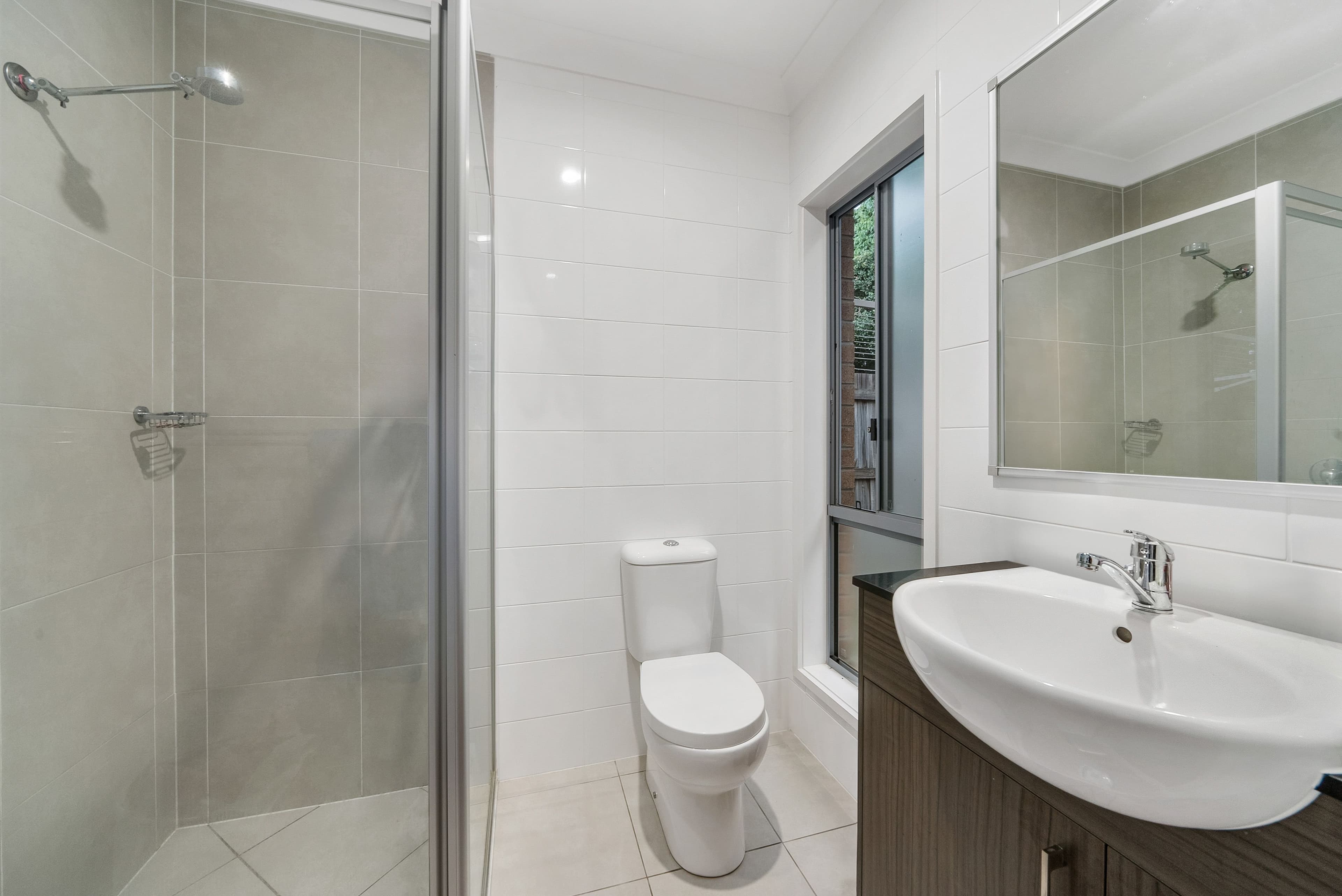 18 Gunther Avenue, Coomera QLD 4209, Coomera - Thumbnail 6