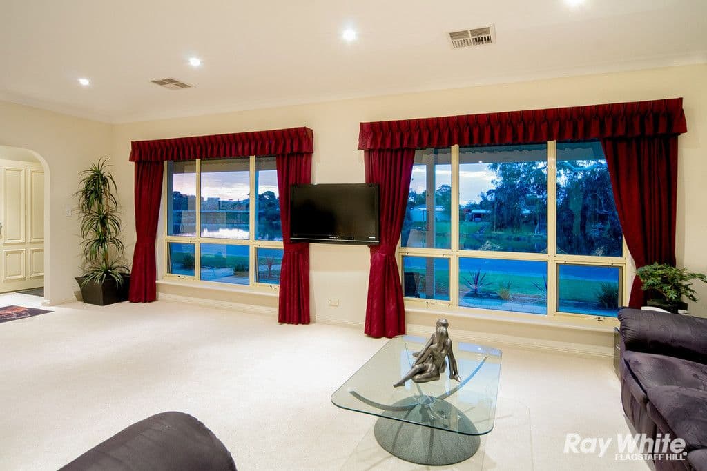 28 Hall Crescent, Old Noarlunga SA 5168, Old Noarlunga - Thumbnail 5