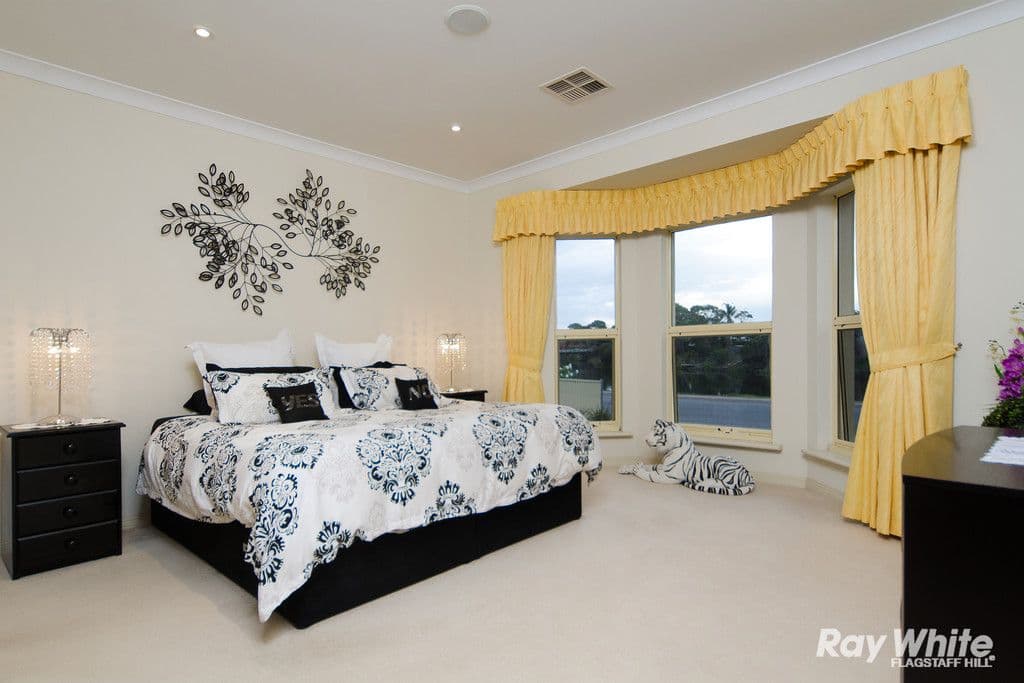 28 Hall Crescent, Old Noarlunga SA 5168, Old Noarlunga - Thumbnail 6