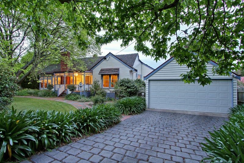 37 BAYSWATER Road, CROYDON VIC 3136, Croydon - Image 1