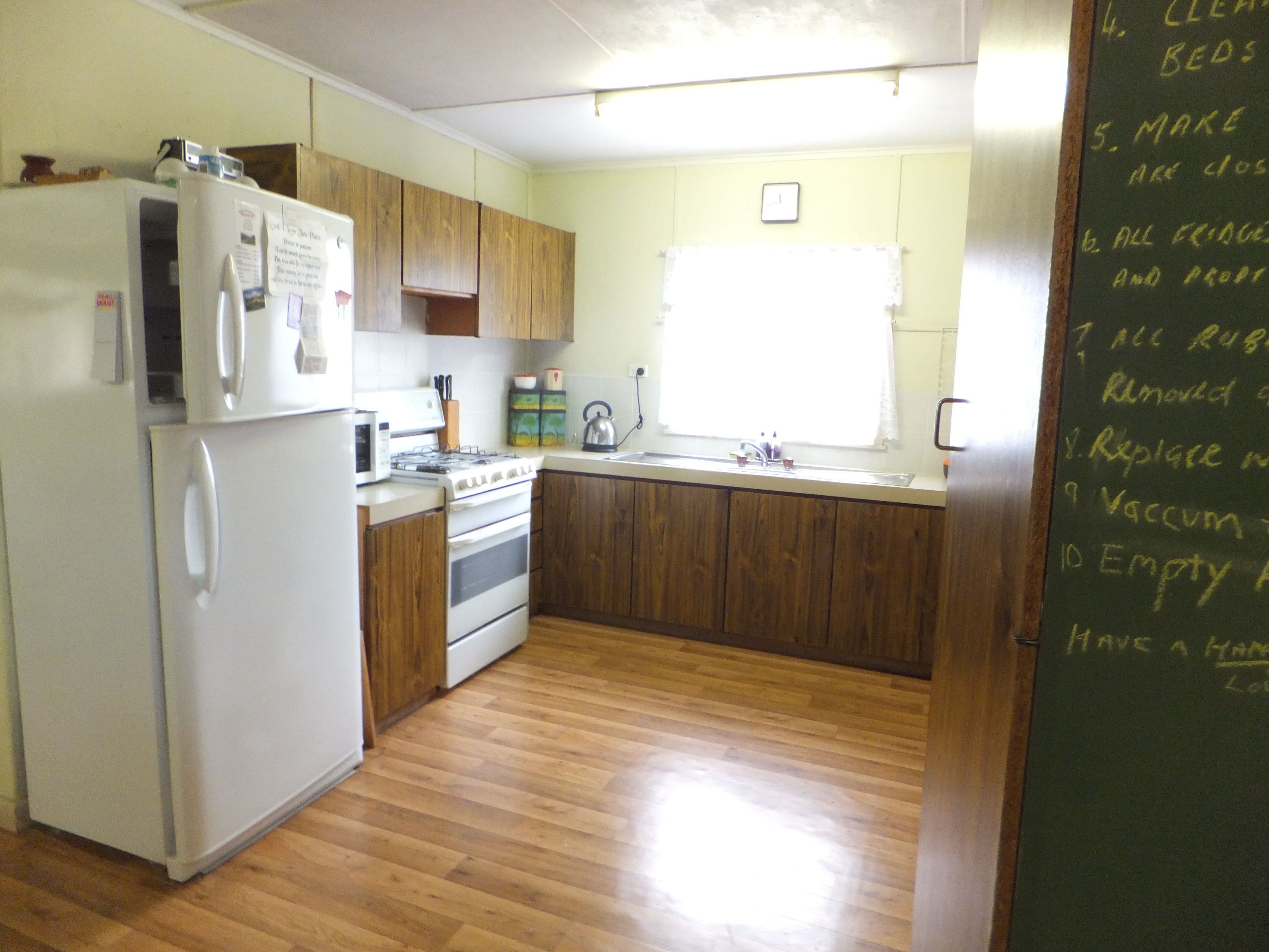 5 Douglas Street, Hopetoun WA 6348, Hopetoun - Thumbnail 2
